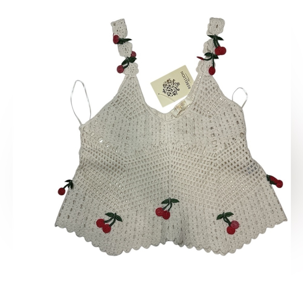 Rebellion Again Women’s Ivory 100% Cotton Sleeveless Top Crochet Cherry Size M